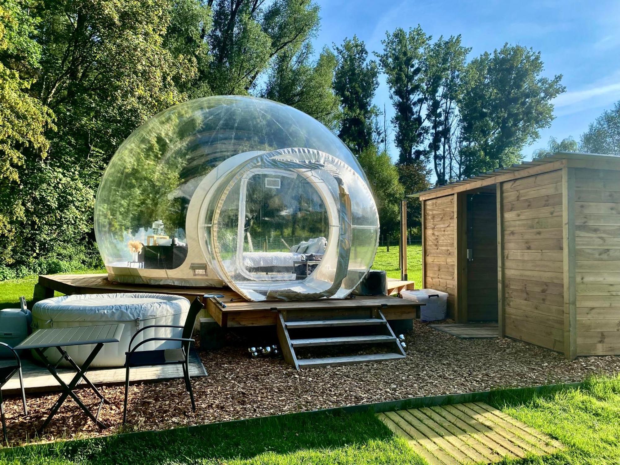 La Bulle Du Bon'Heure Hotel Somme-Leuze Exterior photo